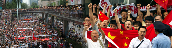 Chinese citizens in protest